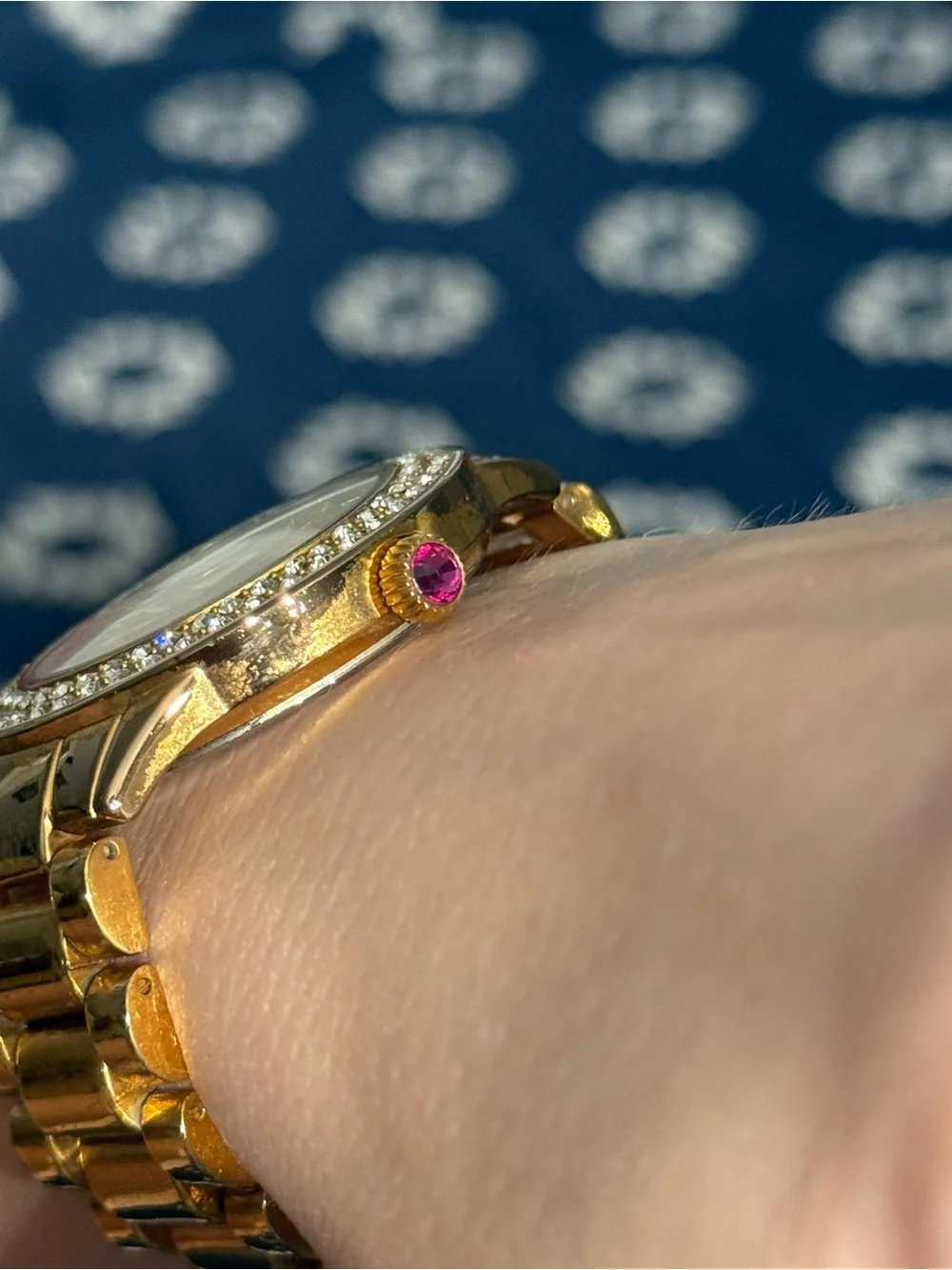 💖BETSEY JOHNSON CRYSTAL WATCH💖
